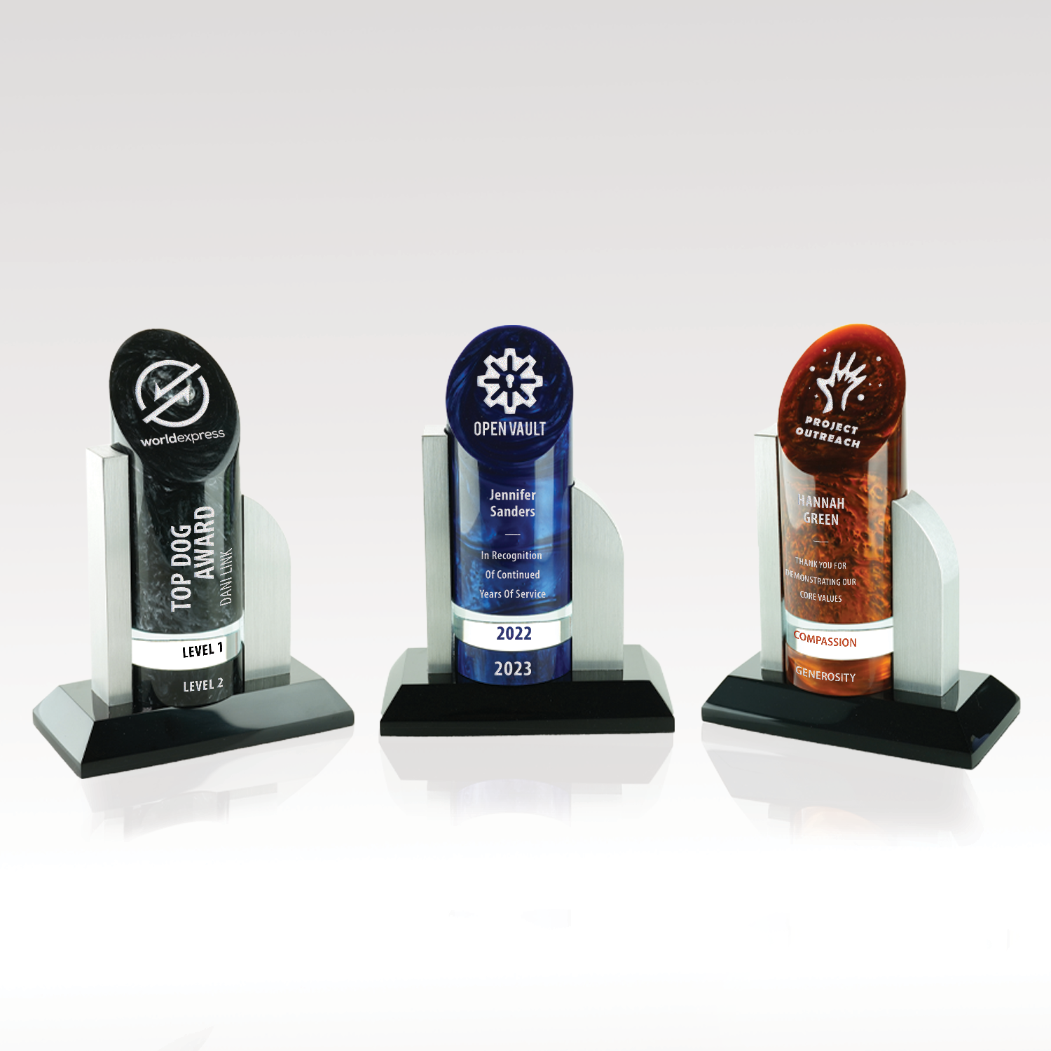 CR-700-2PUCKS-GROUP_WEB_2023