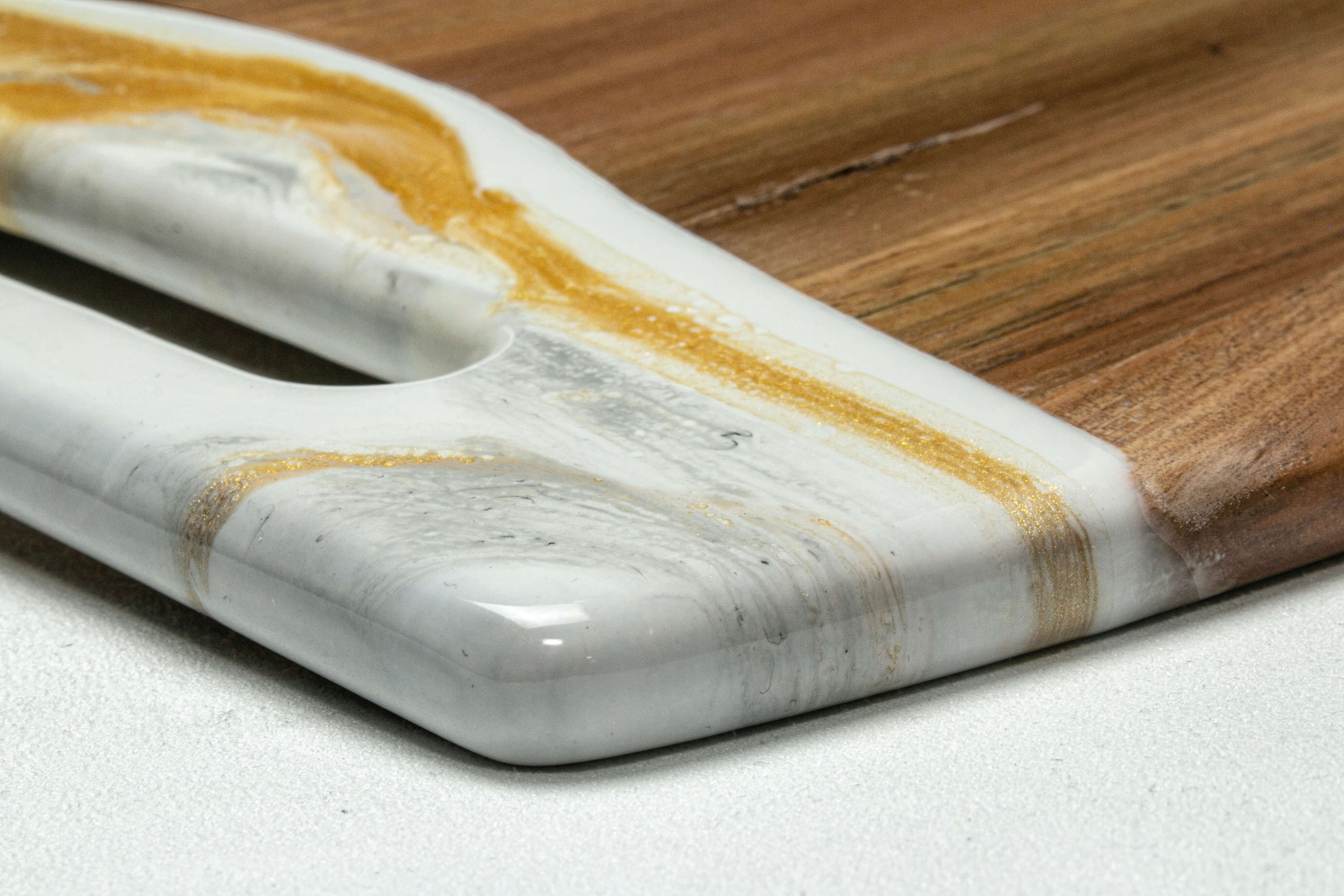 Acacia Charcuterie Board With 2 Handles