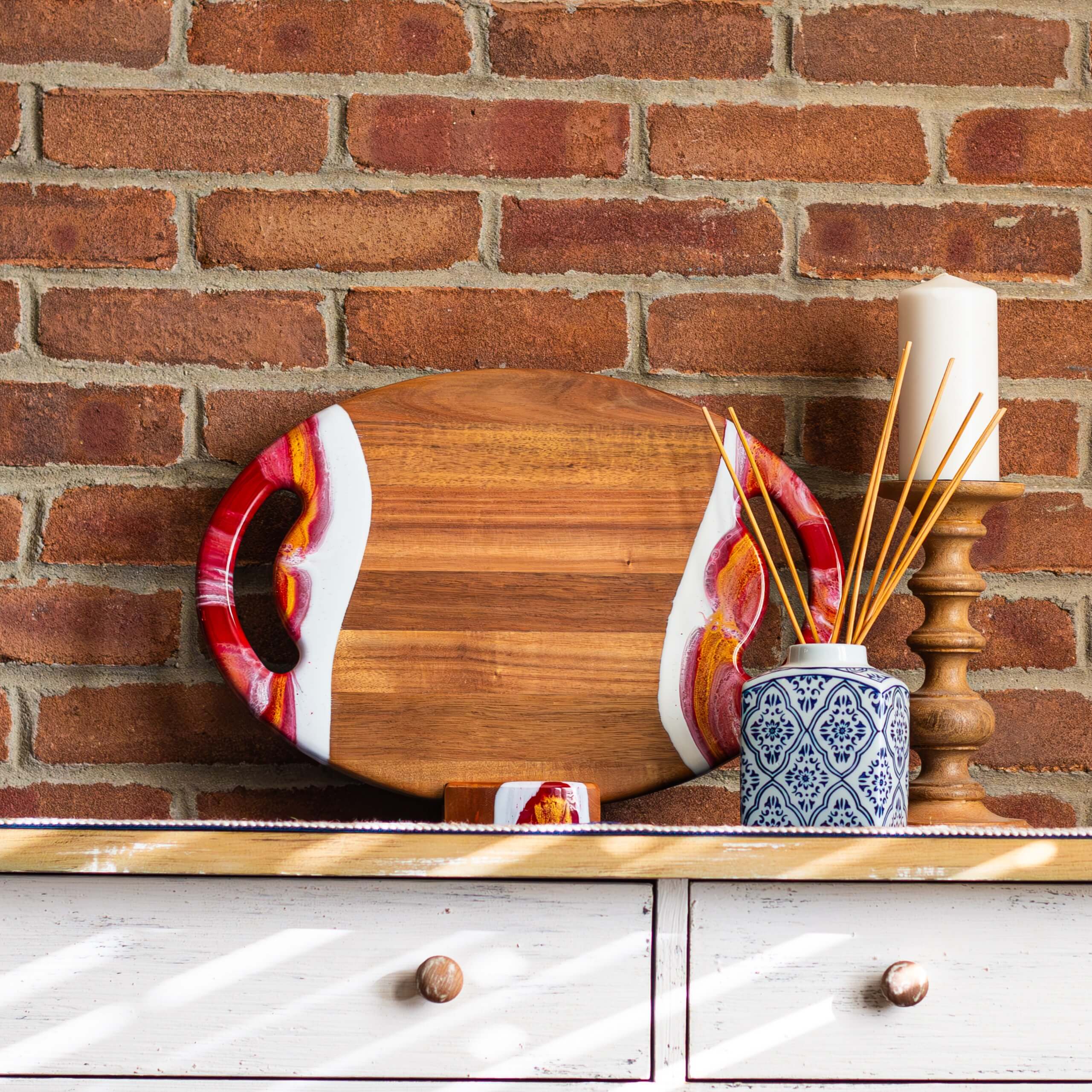 Acacia Charcuterie Board With 2 Handles