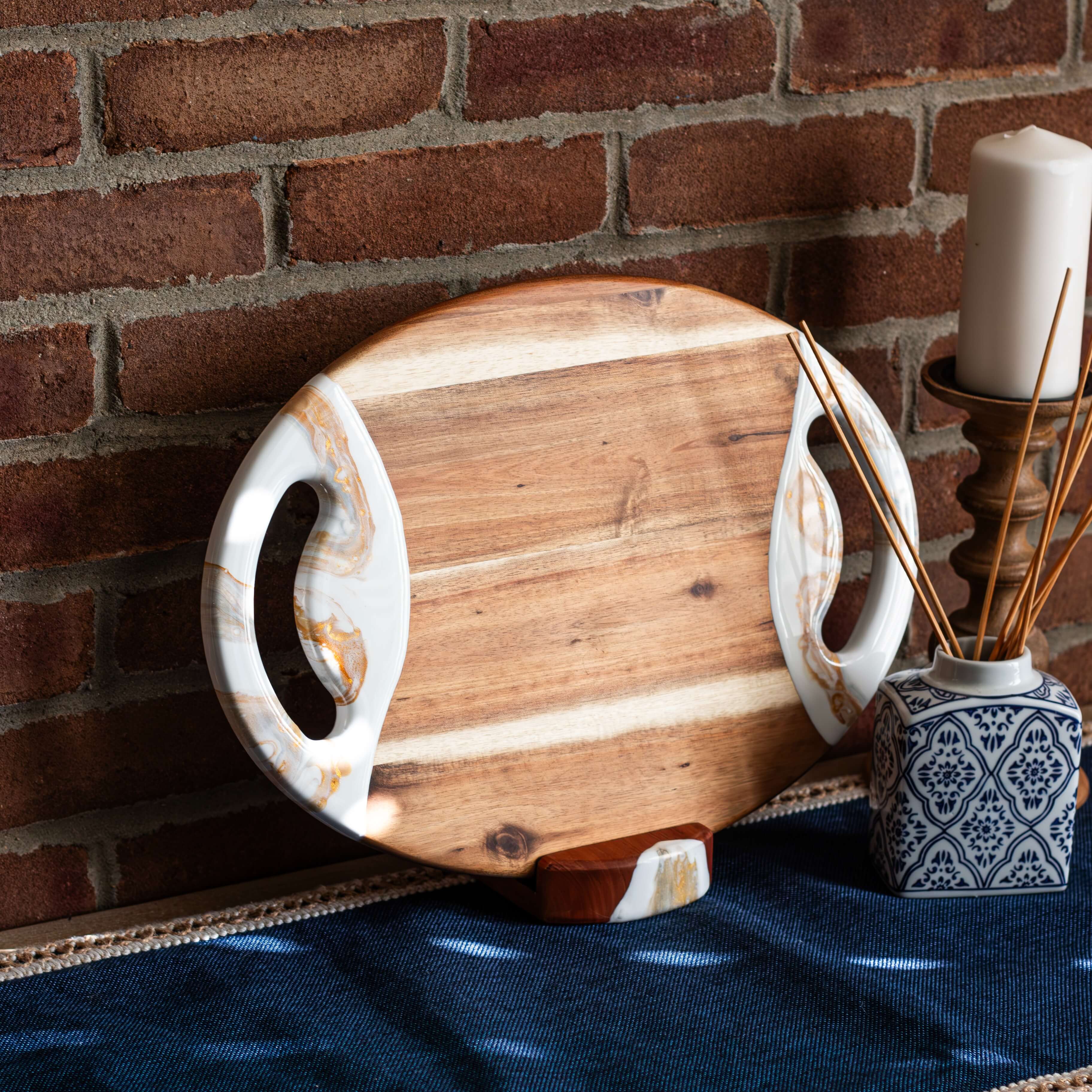 Acacia Charcuterie Board With 2 Handles