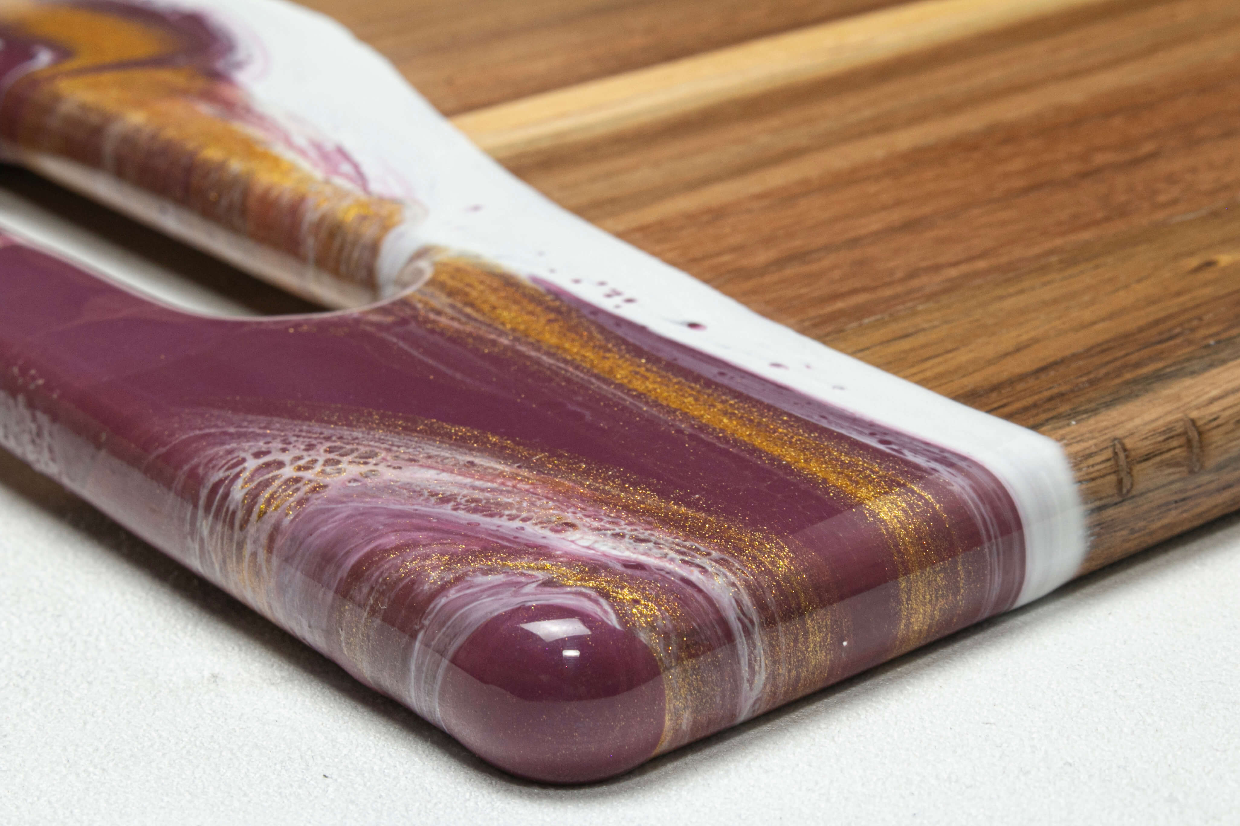 Acacia Charcuterie Board With 2 Handles