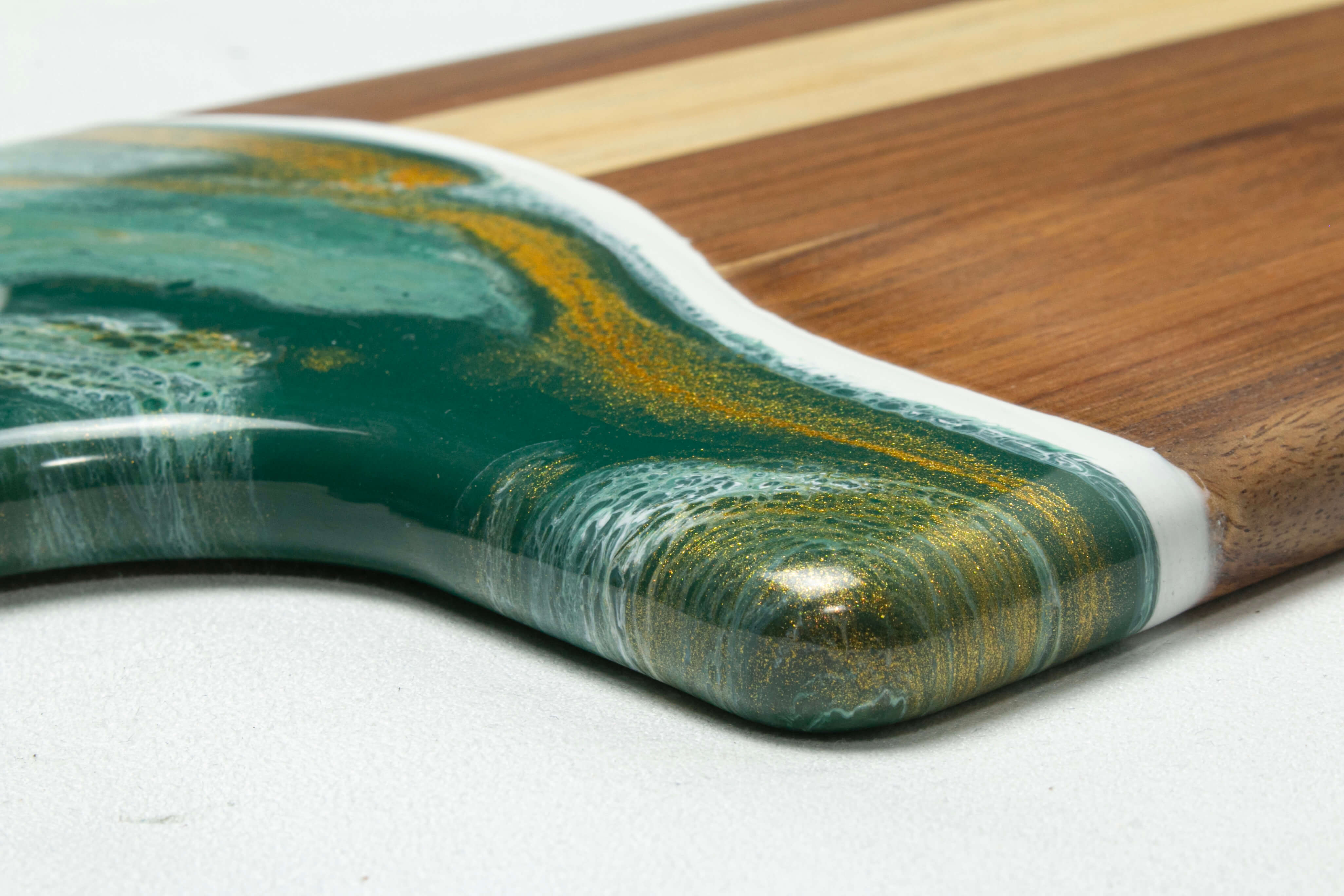 Acacia Charcuterie Board With 1 Handle